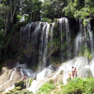 excursiones-guiadas-a-topes-de-collante